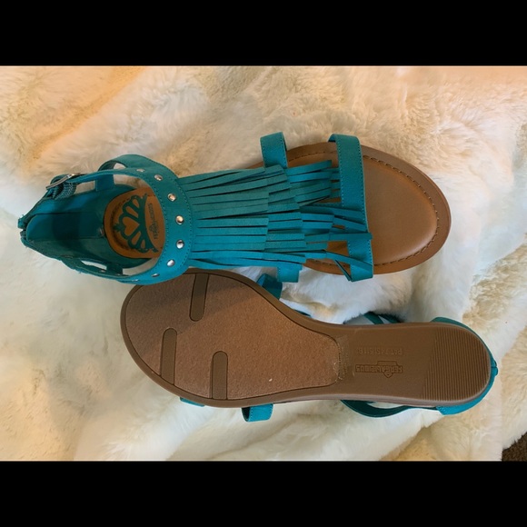 Brand New ladies sandals - Picture 5 of 8